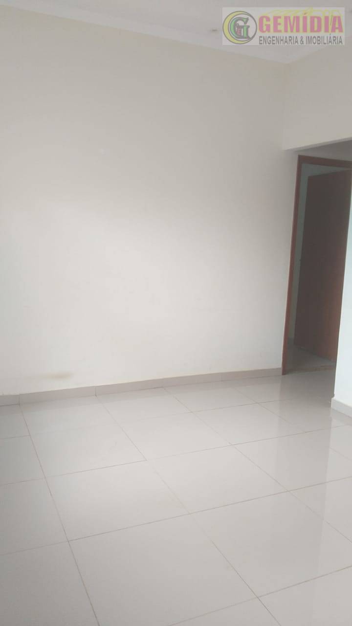  - Casa à venda em Bady Bassitt, Lago Sul, com 3 quartos